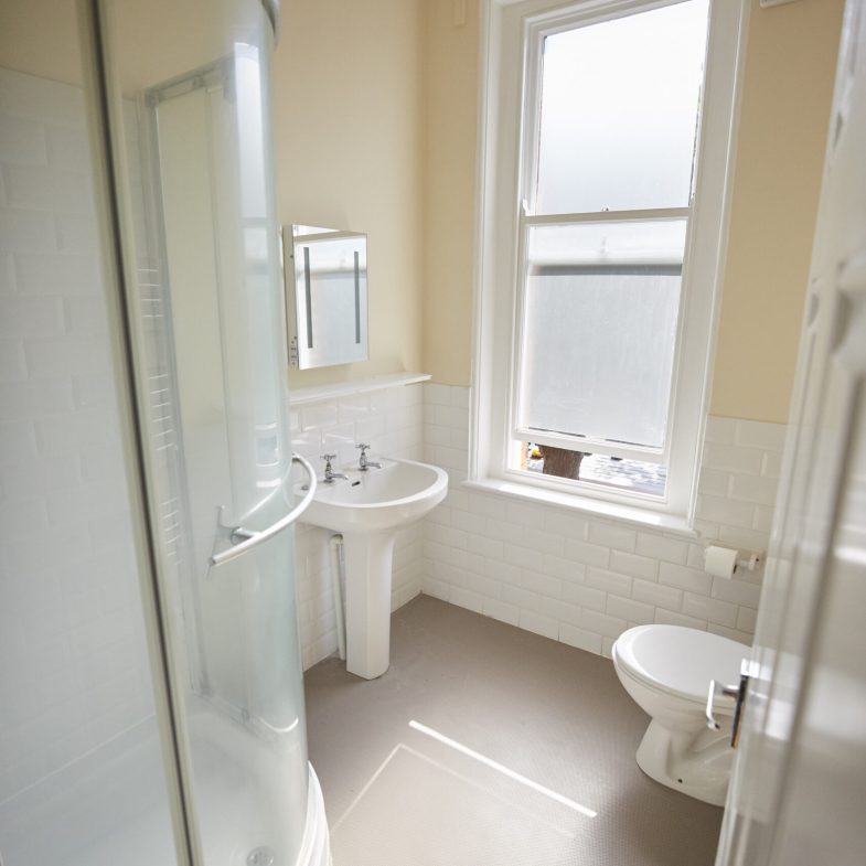 Westbourne Gardens - Ensuite Shower Room 2